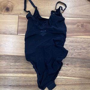 Skims bodysuit size 2x